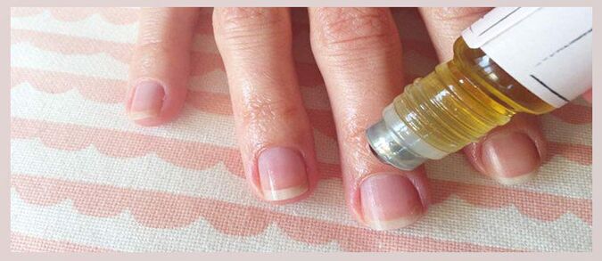 Kapljice iz gliv za nohte